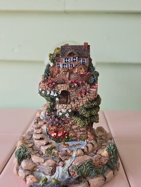 Franklin Mint Cottage Fountain Sculpture - Blue, Green, Pink